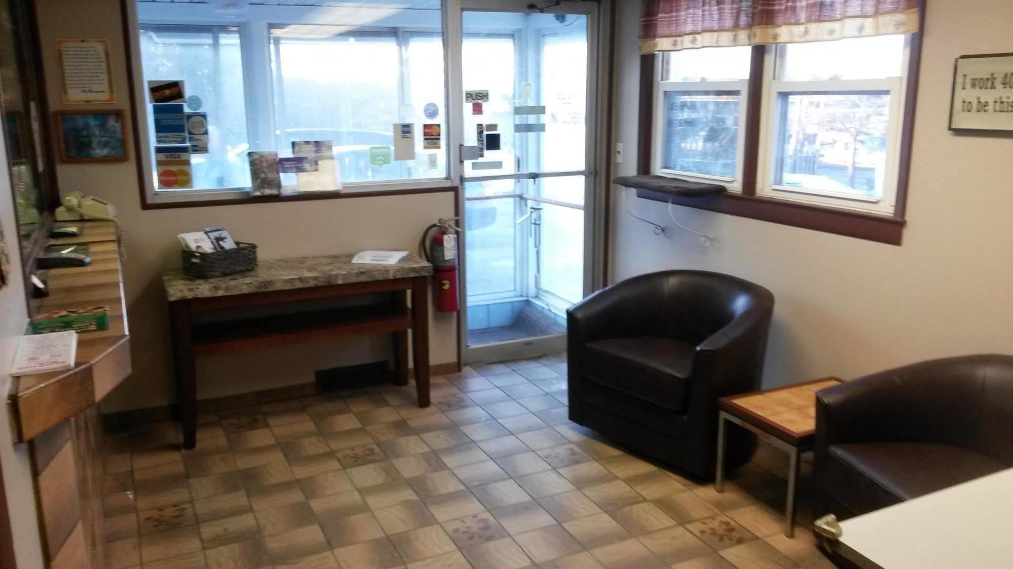 Mayflower Motel Milford Extérieur photo